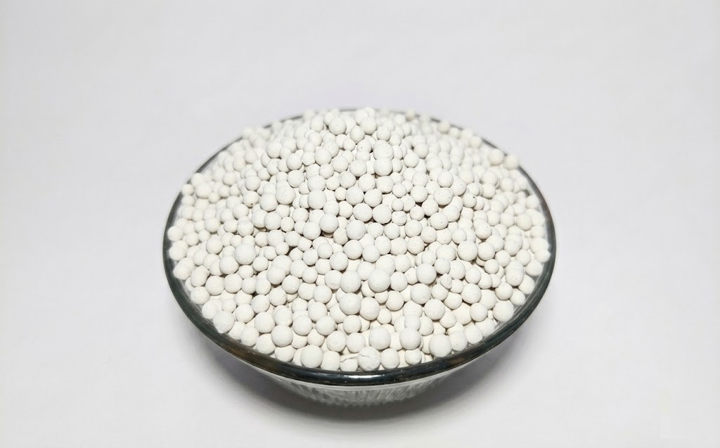 Full White Dolomite Granules